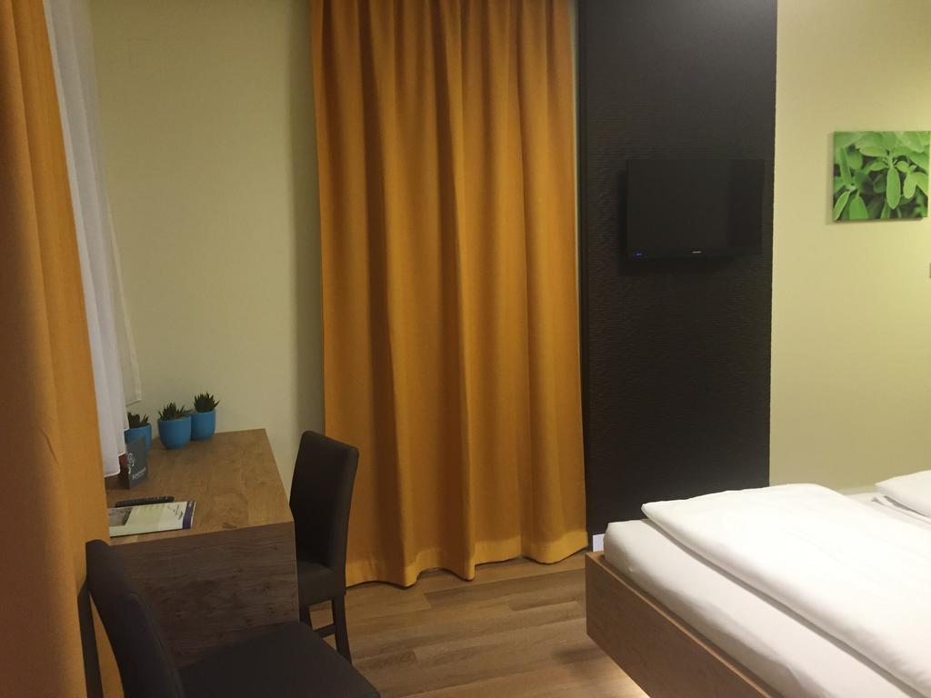 Schnepfenhof Hotell Jois Rum bild