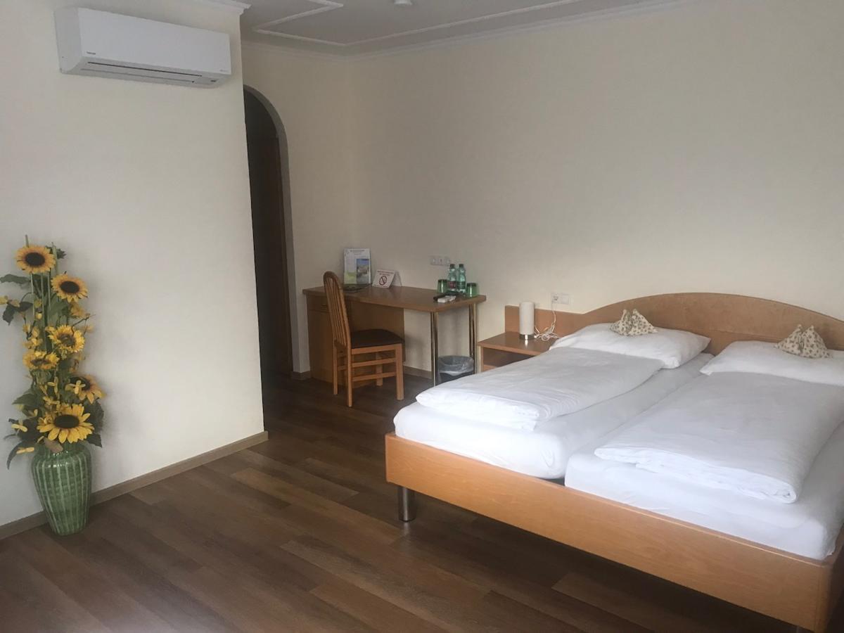 Schnepfenhof Hotell Jois Exteriör bild